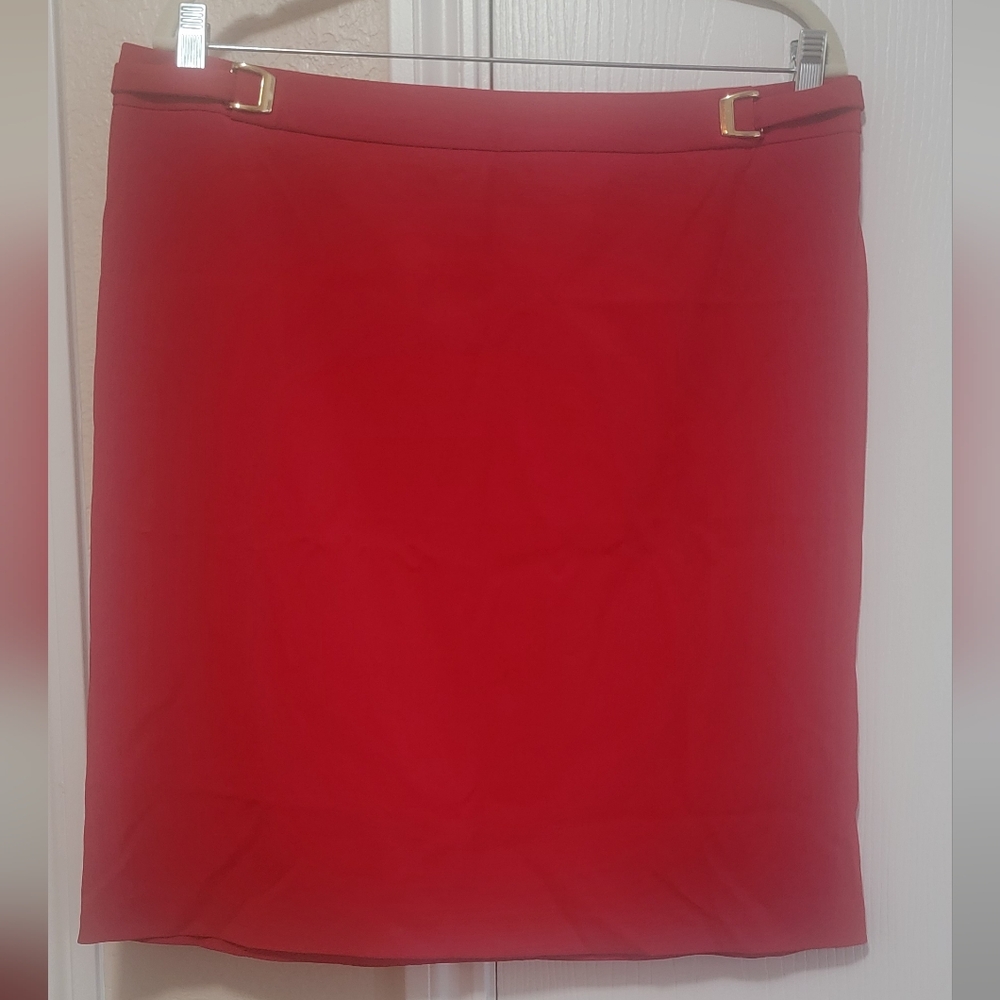 NEW YORK & CO RED SKIRT